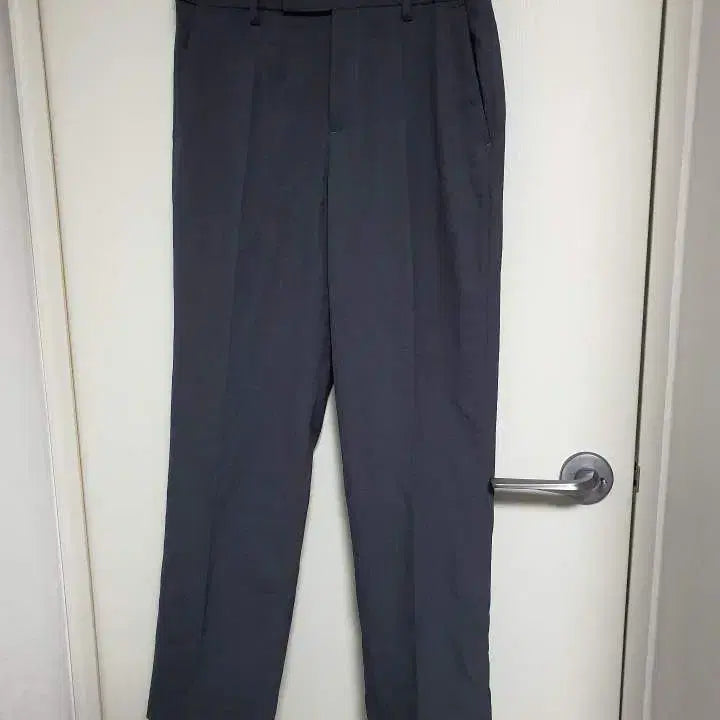 [BUNJANG] Musinsa Standard Semi Wide Slacks Pants (Charcoal, Size 32-33) / 32~33)무신사 스탠다드 세미와이드 슬랙스 바지