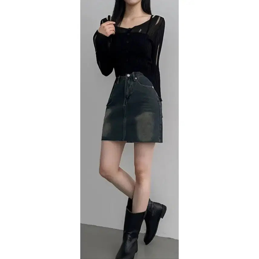 [BUNJANG] Dark Blue Denim H-line Skirt (M Size) / 흑청색 H라인 데님 스커트 / M 사이즈 / 26~27 사이즈