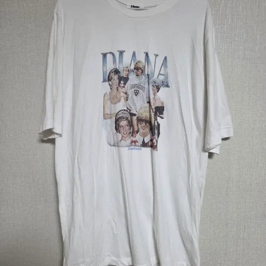 [BUNJANG] Diana Princess Vintage Printing T-Shirt / 다이애나 프린세스 빈티지 프린팅 티셔츠