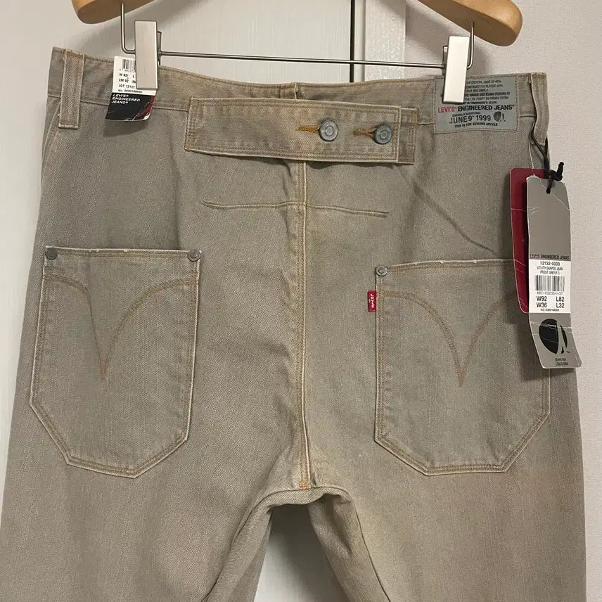 [BUNJANG] Levi's Chinch Back Engineered Jeans Fatigue Pants / 리바이스 신치백 엔지니어드진 퍼티그