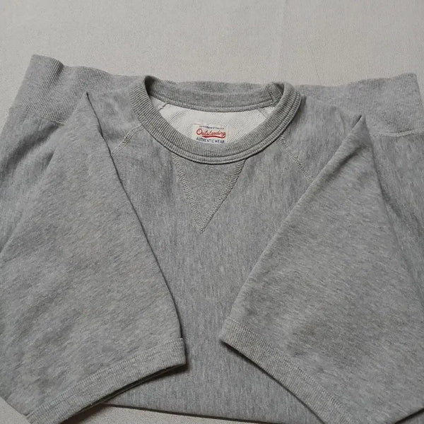 [BUNJANG] Outstanding Sweatshirt T-shirt / outstanding 아웃스탠딩 반팔 스웻셔츠 튼튼 원단 쭈리