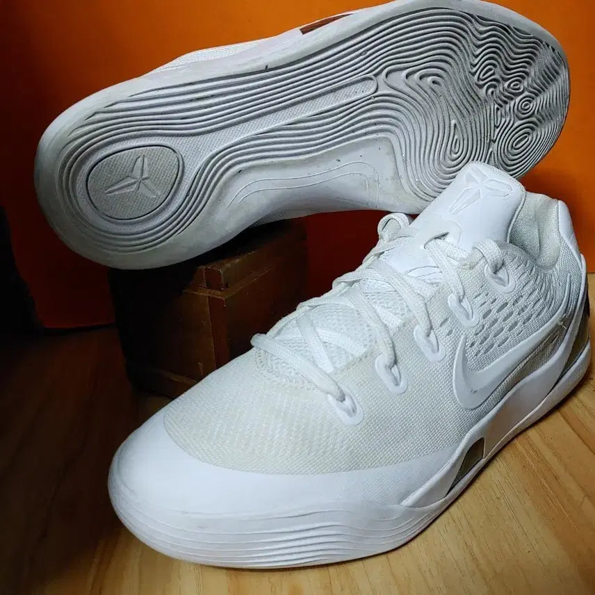 [BUNJANG] Nike Kobe 9 Elite Halo EU 38.5 / US 6 / 나이키 코비9 엘리트 헤일로(EU38.5사이즈240)