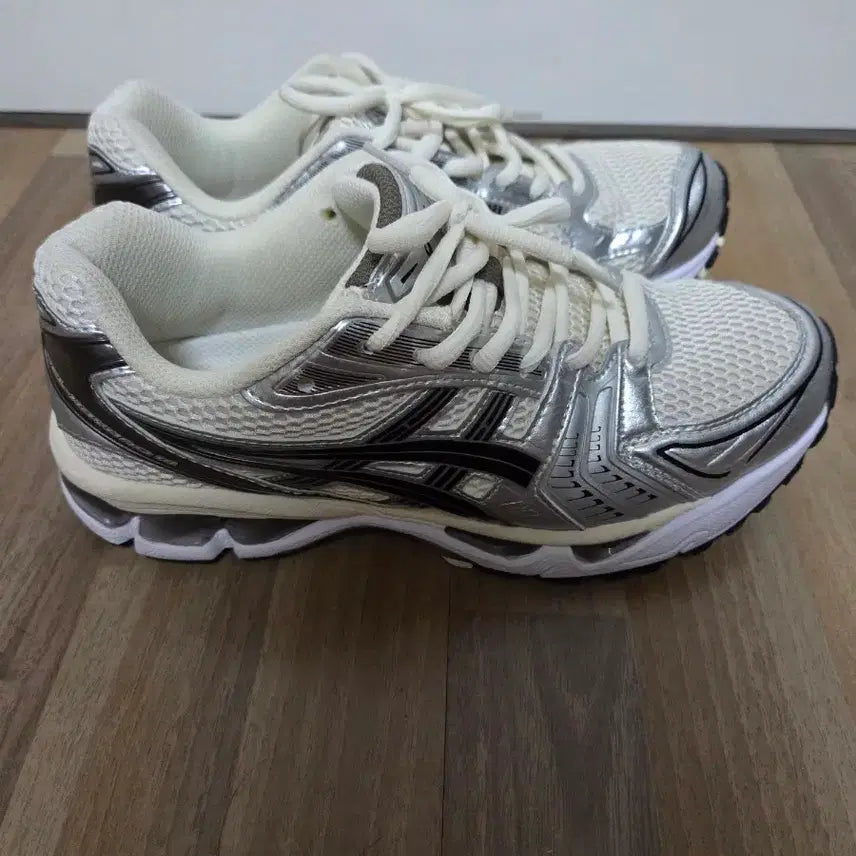 [BUNJANG] Asics Gel-Kayano White Silver 270 / 아식스 젤카야노 화이트실버 270