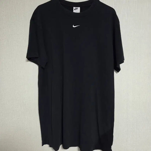 [BUNJANG] Nike Swoosh T-Shirt Black / 나이키 스우시 반팔 티셔츠 블랙