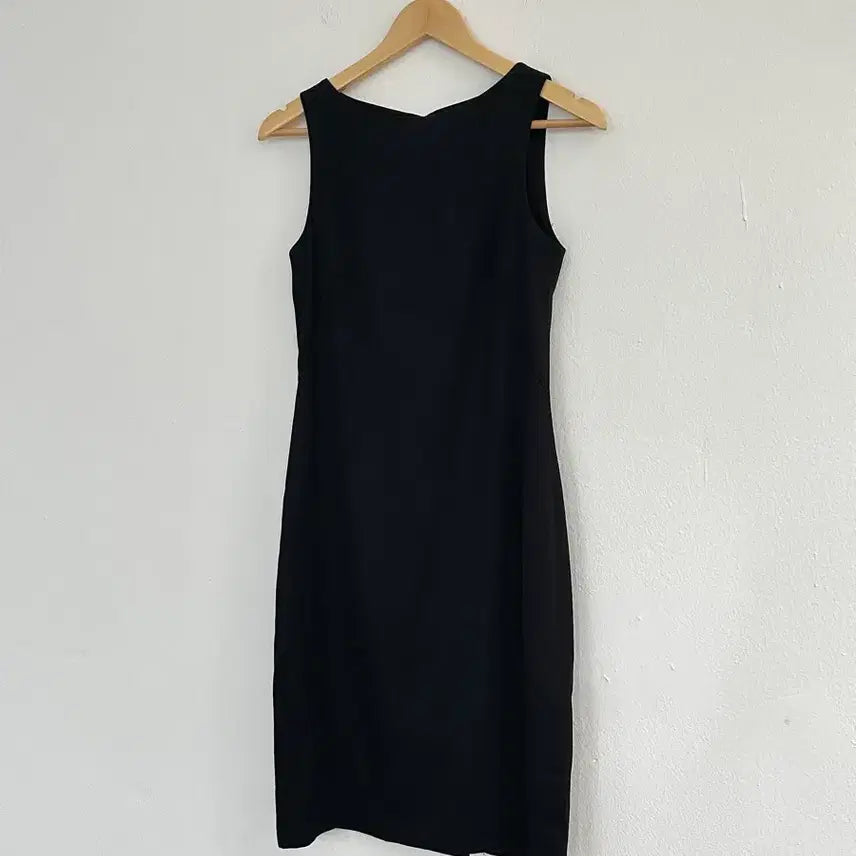 [BUNJANG] Theory Sleeveless Dress Black / 띠어리 슬리브리스 원피스