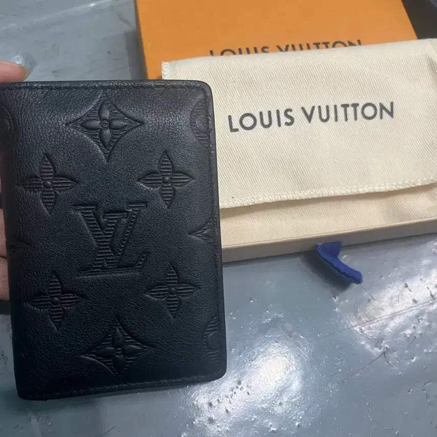 [BUNJANG] Louis Vuitton Shadow Organizer OS / 루이비통 쉐도우 오거나이저