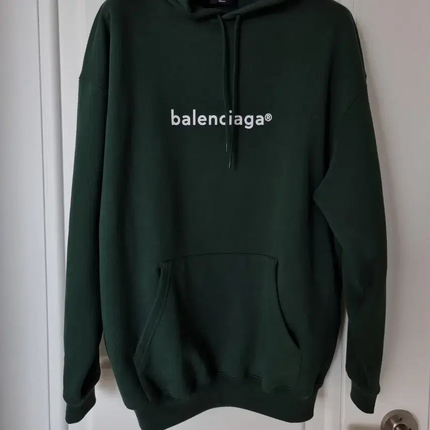 [BUNJANG] Balenciaga Simple Logo Hoodie Green M / 새상품급 발렌시아가 심플 로고 후드 그린 m사이즈