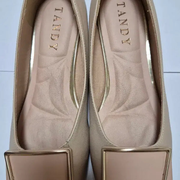 [BUNJANG] Tandy Women's Leather Heel Shoes Beige 230 / 탠디 여성 구두 베이지 230