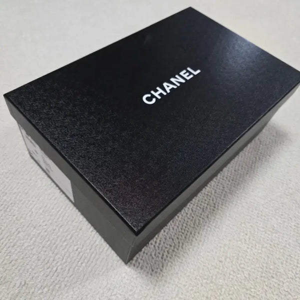 [BUNJANG] Chanel Shoe Box (33.5x21.5x12.5) - Authentic / 샤넬 신발박스 (33.5x21.5x12.5) @ 샤넬박스