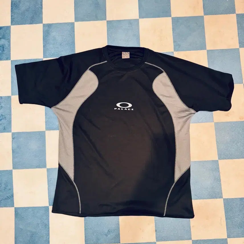 [BUNJANG] Palace x Oakley Tech Jersey XL / 팔라스 X 오클리 테크 져지 XL