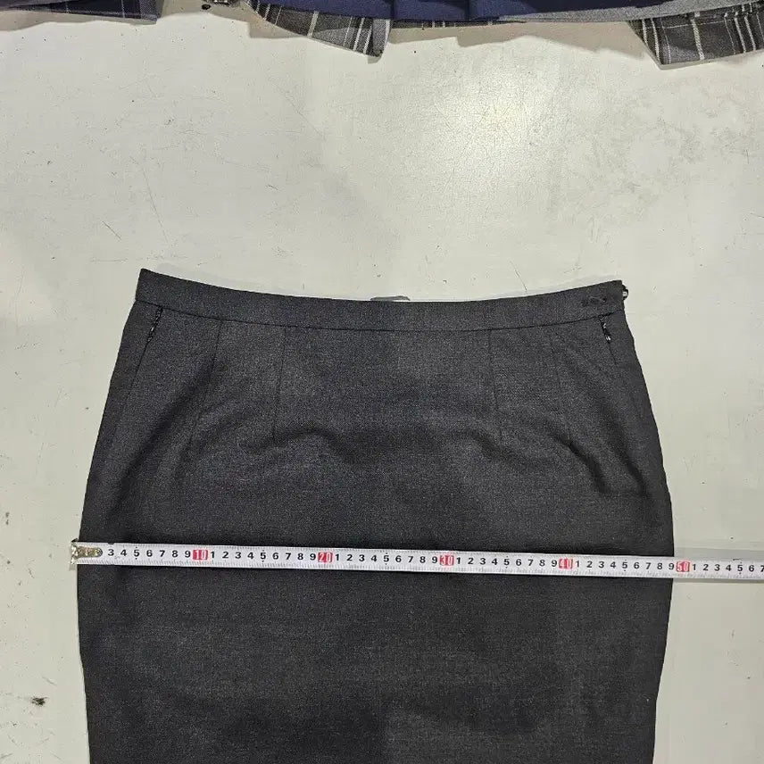 [BUNJANG] Used School Uniform Skirt Size 80 Charcoal / 중고 교복치마 사이즈 80