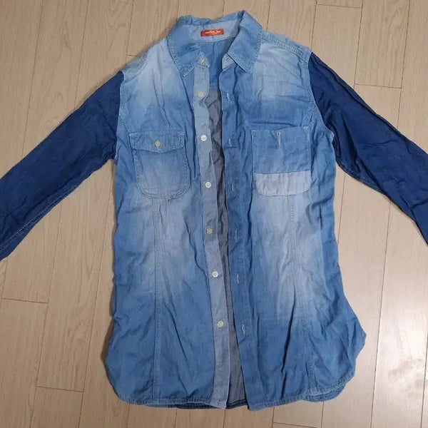 [BUNJANG] Mixxmix Two-tone Denim Shirt / 믹스톤 데님 셔츠