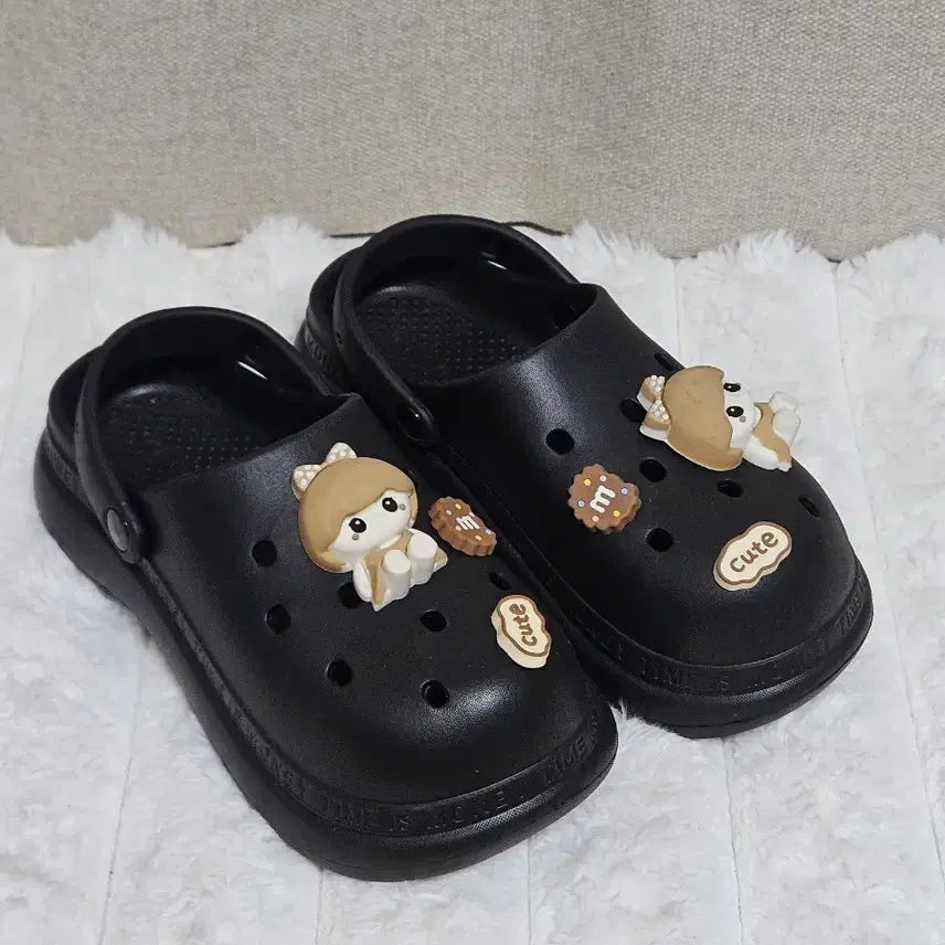 [BUNJANG] Black Casual Sandals Slippers (235-240) / 새상품 샌들 슬리퍼 235~240