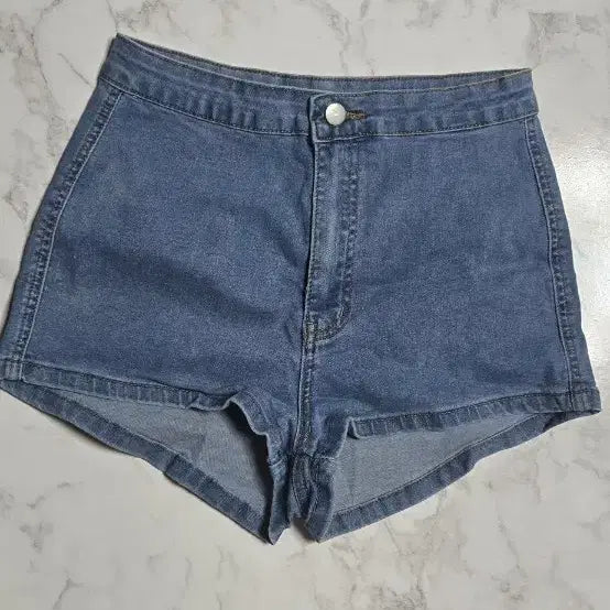 [BUNJANG] Women's Denim Shorts Size S New / 숏 청반바지 사이즈 S 새상품입니다