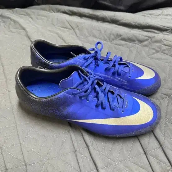 [BUNJANG] Nike Football Boots (280mm) / 나이키 축구화 급처 (280)