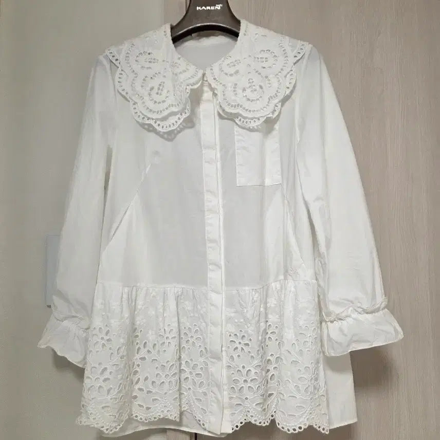 [BUNJANG] Son Jung Wan 2021 Lace Collar Blouse / 21년식 손정완 레이스 카라 블라우스