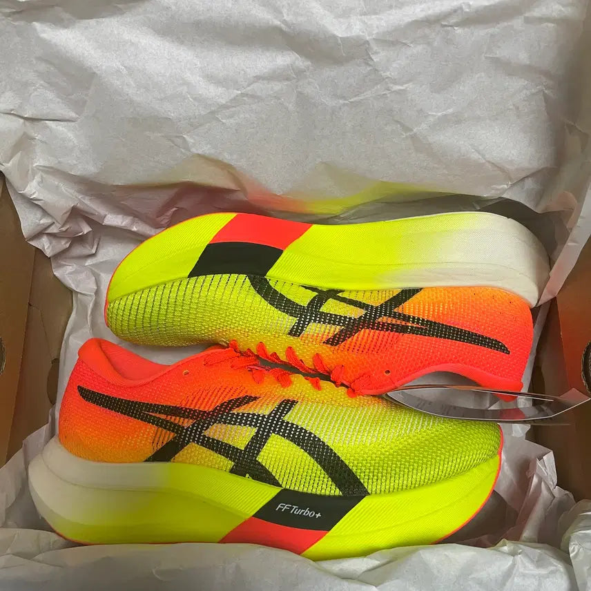 [BUNJANG] Asics Metaspeed Sky Paris Safety Yellow Running Shoes (255) / 아식스 메타스피드 스카이 파리 세이프티 옐로우  255 새상품