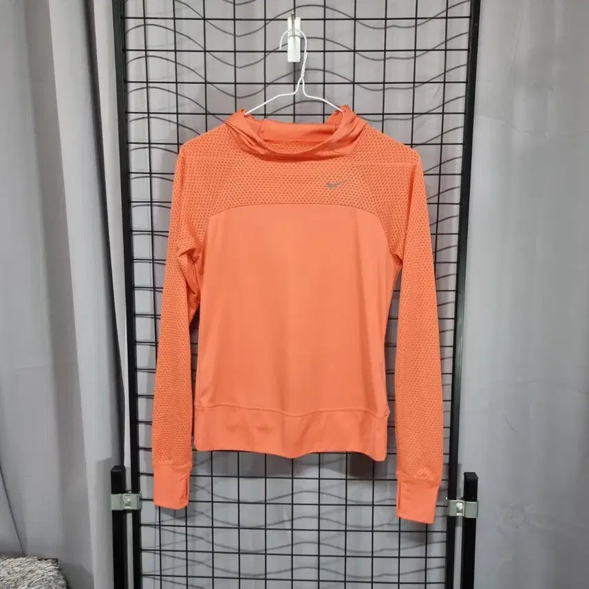[BUNJANG] Nike Women's Dri-FIT Running Mesh Hoodie / 나이키 러닝 후드 티셔츠 여성 드라이핏 메쉬 후디 기능성 런닝 탑 80 S