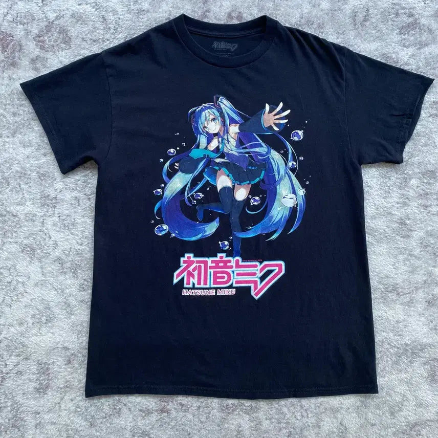 [BUNJANG] Hatsune Miku Official Anime T-Shirt / 하츠네 미쿠 오피셜 애니메이션 티셔츠 애니티