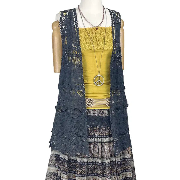 [BUNJANG] Vintage Lace Crochet Long Vest Black / 일본빈티지 레이스뜨개크로셰크로쉐 펀칭롱조끼베스트 블랙 모리걸갸루y2k히피에스닉