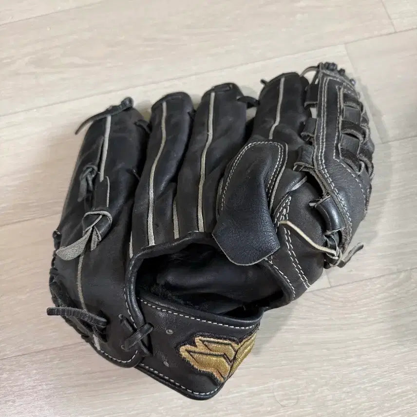 [BUNJANG] Baseball Gloves (Set of 3) / 야구 글러브 3종 판매