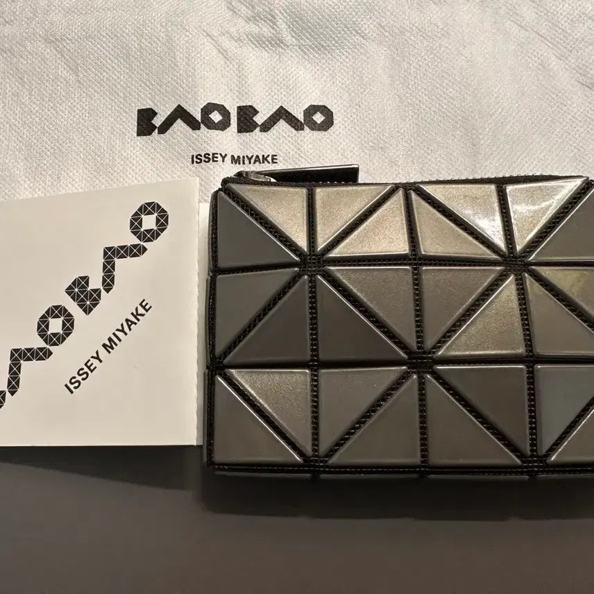 [BUNJANG] Issey Miyake Bao Bao Card Holder Silver / 이세이 미야케 바오바오 카드지갑 실버