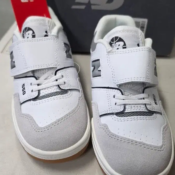 [BUNJANG] New Balance 550 Kids Sneakers White/Light Grey / 뉴발란스 550 키즈 스니커즈 화이트/라이트 그레이 220. 새상품
