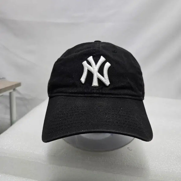[BUNJANG] New York Yankees New Era Cap / 뉴욕양키스 뉴에라 모자