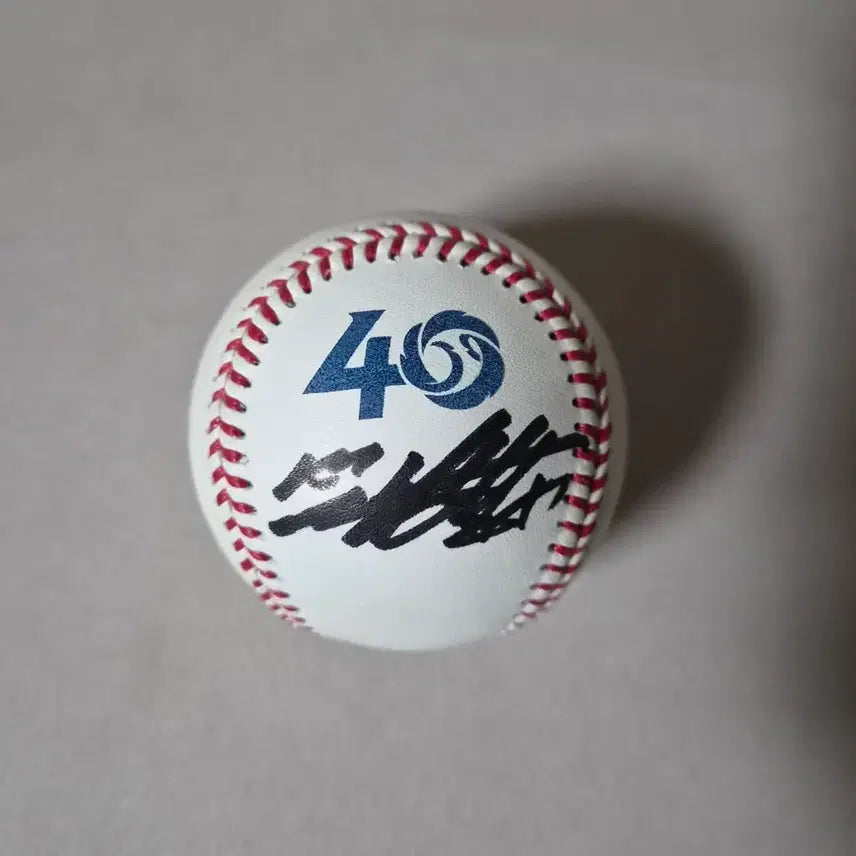 [BUNJANG] KBO Kia Tigers Na Sung-bum Signed 40th Anniversary Official Baseball / 기아타이거즈 나성범 40주년 공인구 싸인볼