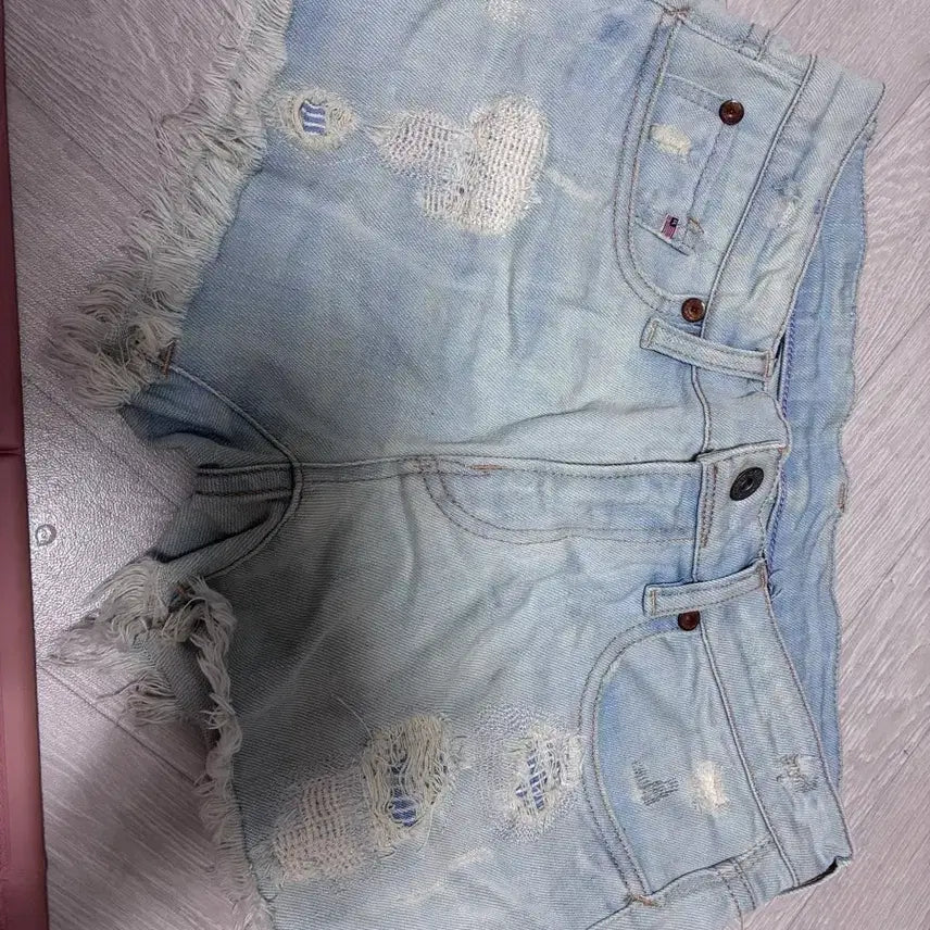[BUNJANG] Polo Distressed Denim Hot Shorts / 폴로 디스트로이드 데님 핫팬츠