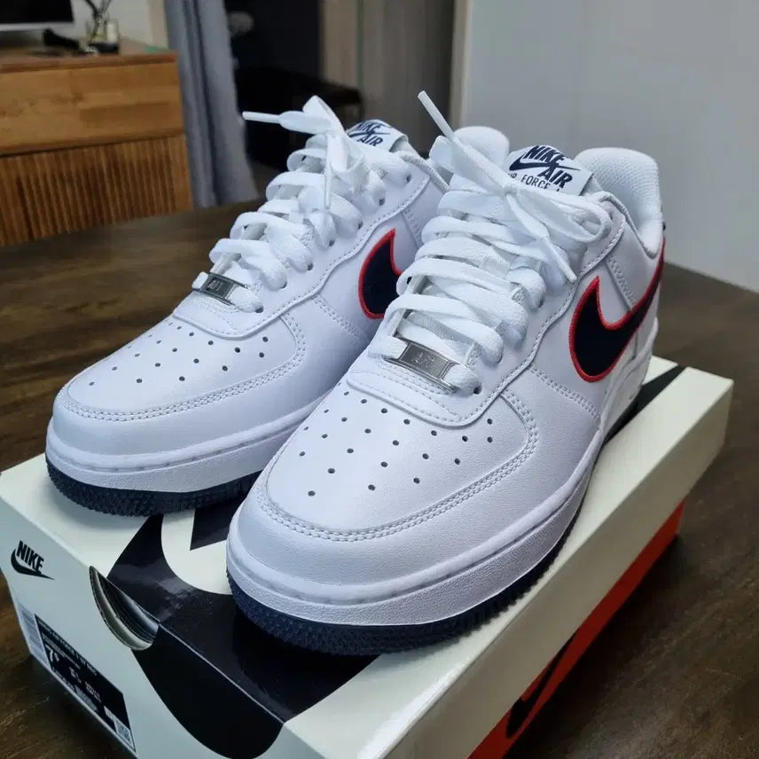 [BUNJANG] Nike Air Force 1 White Blue Red / 나이키 에어포스 화이트블루레드 [245]