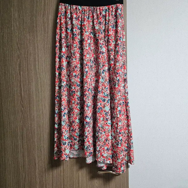 [BUNJANG] Sisley Flower Patterned Maxi Skirt / 시슬리 플라워 밴딩스커트