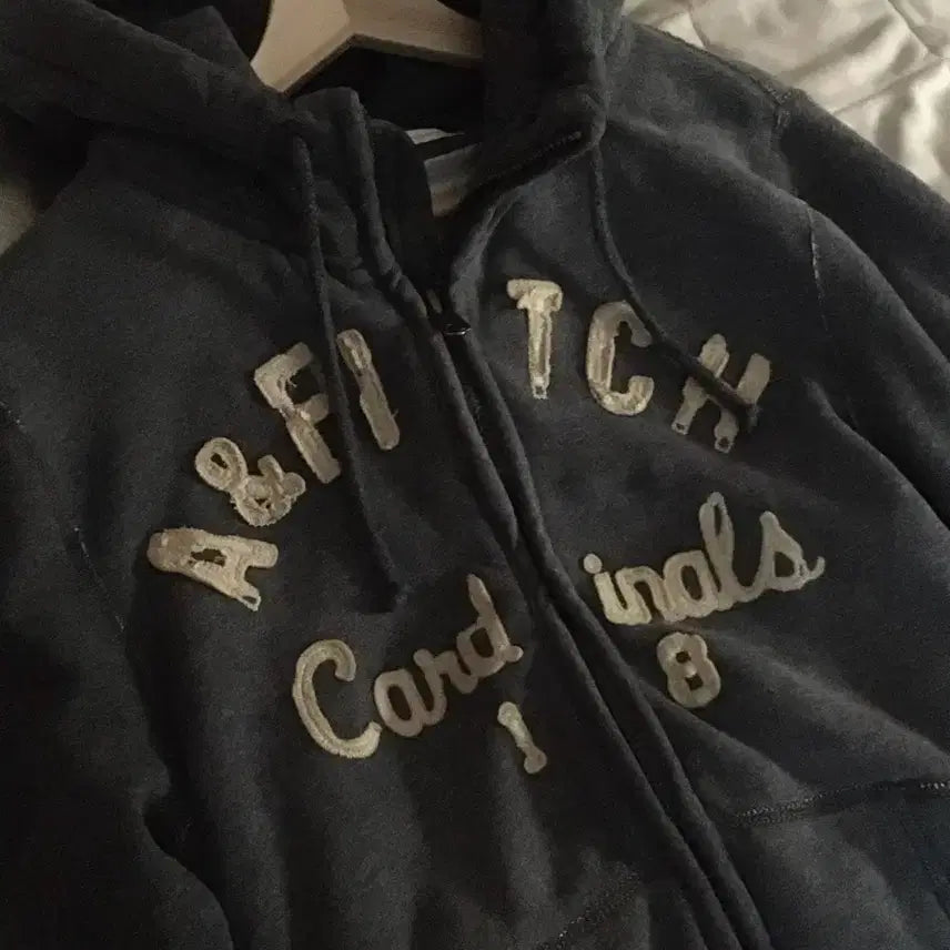 [BUNJANG] Abercrombie & Fitch Dark Grey Full-Zip Hoodie / 아베크롬비앤피치 후드집업 다크그레이