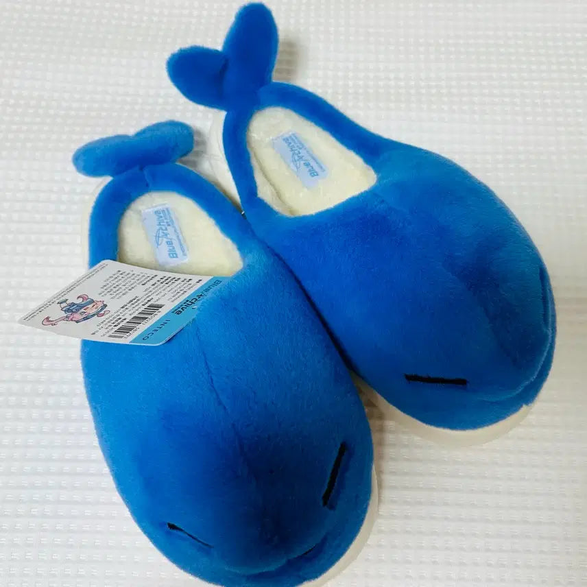 [BUNJANG] Blue Archive Whale Slippers + Hoshino Special Acrylic Keyring / 블루아카이브 고래 슬리퍼 +호시노 특전 아크릴키링