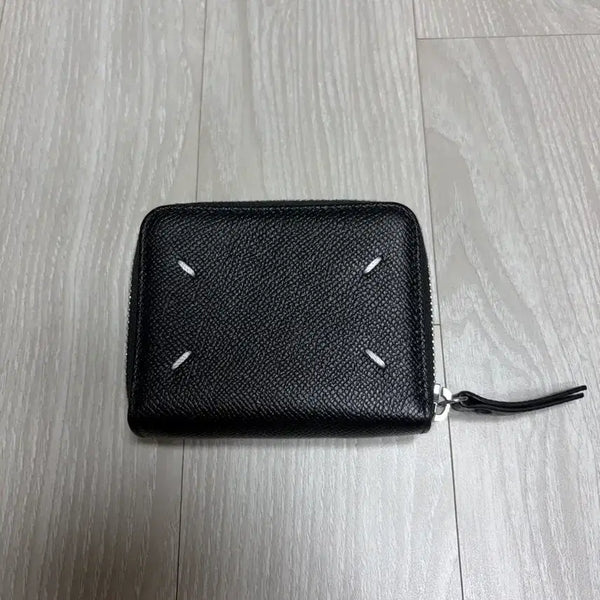 [BUNJANG] Maison Margiela Bi-Fold Wallet Black Leather / 메종마르지엘라 지갑