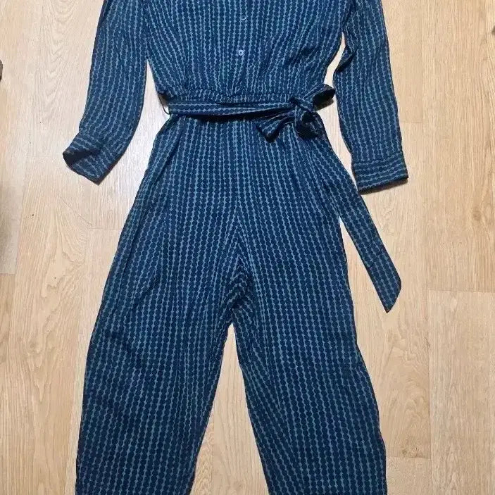 [BUNJANG] Uniqlo x Marimekko Collaboration Jumpsuit L / 유니클로x마리메꼬 콜라보 점프수트 L