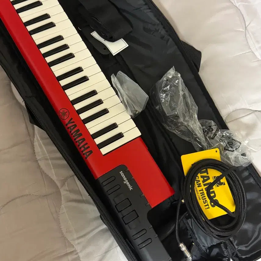 [BUNJANG] Yamaha Sonogenic SHS-500 Red Shoulder Keyboard / 야마하 소노제닉 SHS-500 레드