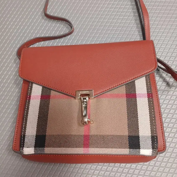 [BUNJANG] Burberry Check Shoulder Bag Brown / 버버리 체크 숄더백 브라운