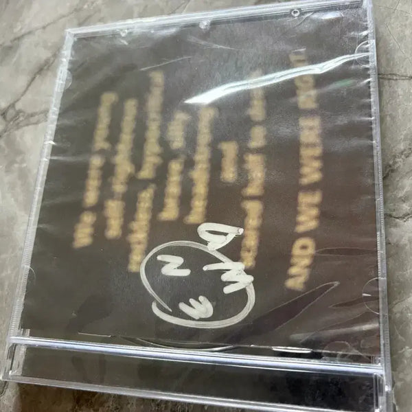 [BUNJANG] Boyz 'Ovo Overdose' Sealed Signed Album / 오왼 오바도즈 소년 boy 미개봉 싸인반