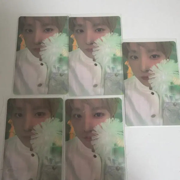 [BUNJANG] Odd To Love Yushi Photocard Bundle Set / 오드투러브 유우시