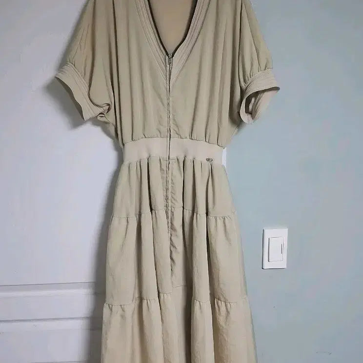 [BUNJANG] TIME 2021 Neutral Color Long Dress / 타임(2021) 롱원피스 팔아요