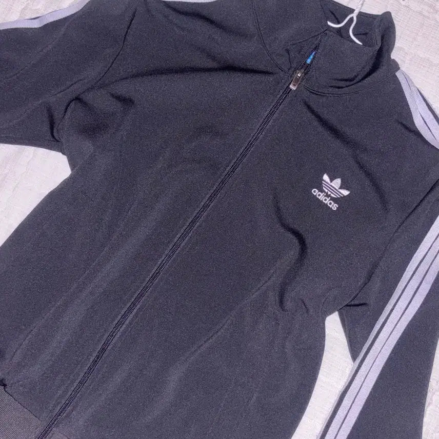 [BUNJANG] Adidas Slim Fit 3-Stripes Jersey / 아디다스 슬림핏 삼선 져지
