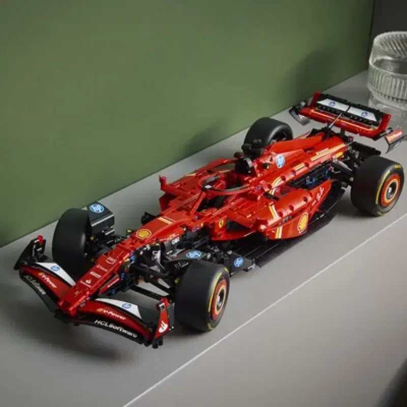 [BUNJANG] LEGO Technic Ferrari F1 42207 / 레고 테크닉 페라리 F1 42207