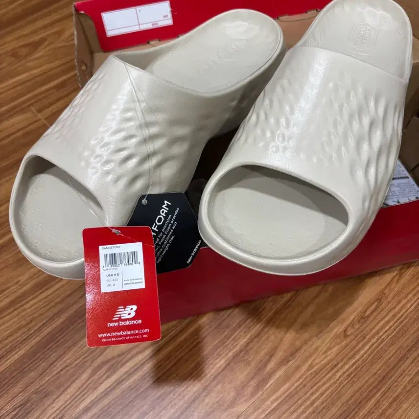[BUNJANG] New Balance Recovery Slides Beige / 뉴발란스 리커버리 슬리퍼