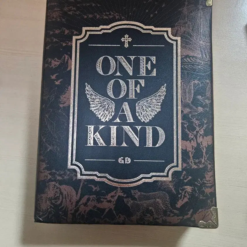[BUNJANG] G-Dragon One of a Kind Album / 지디 원오브어카인드 one of a kind 앨범