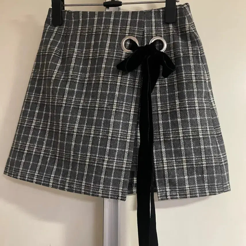 [BUNJANG] Margarin Fingers Check Ribbon Mini Skirt / 원가 83000) 마가린 핑거스(Margarin Fingers) 체크 리본 스커트