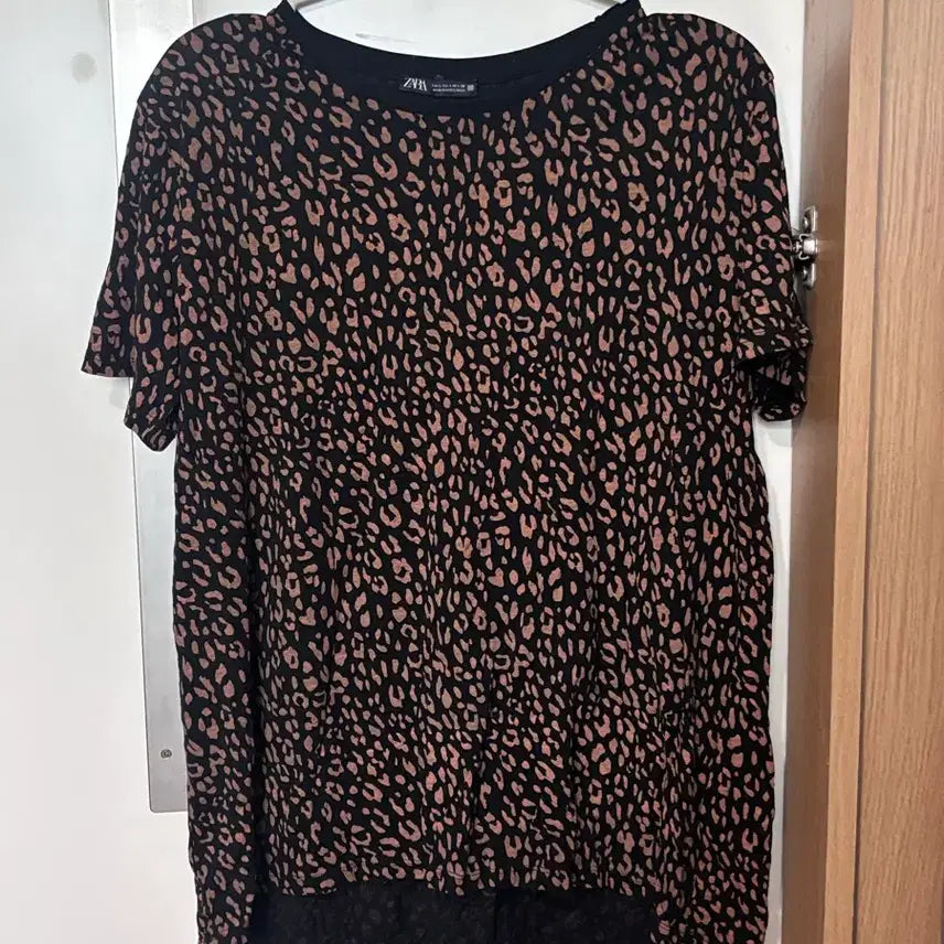 [BUNJANG] Zara Leopard Print Short Sleeve Blouse - L / 자라 레오파드 패턴 반팔블라우스 L