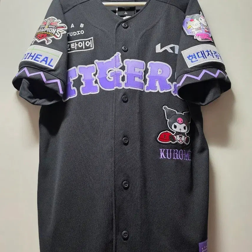 [BUNJANG] Kia Tigers 2025 Kuroomi Authentic Park Chan-ho Embroidered Jersey (Size 100) / 기아타이거즈 25쿠로미 어센틱 박찬호 자수마킹