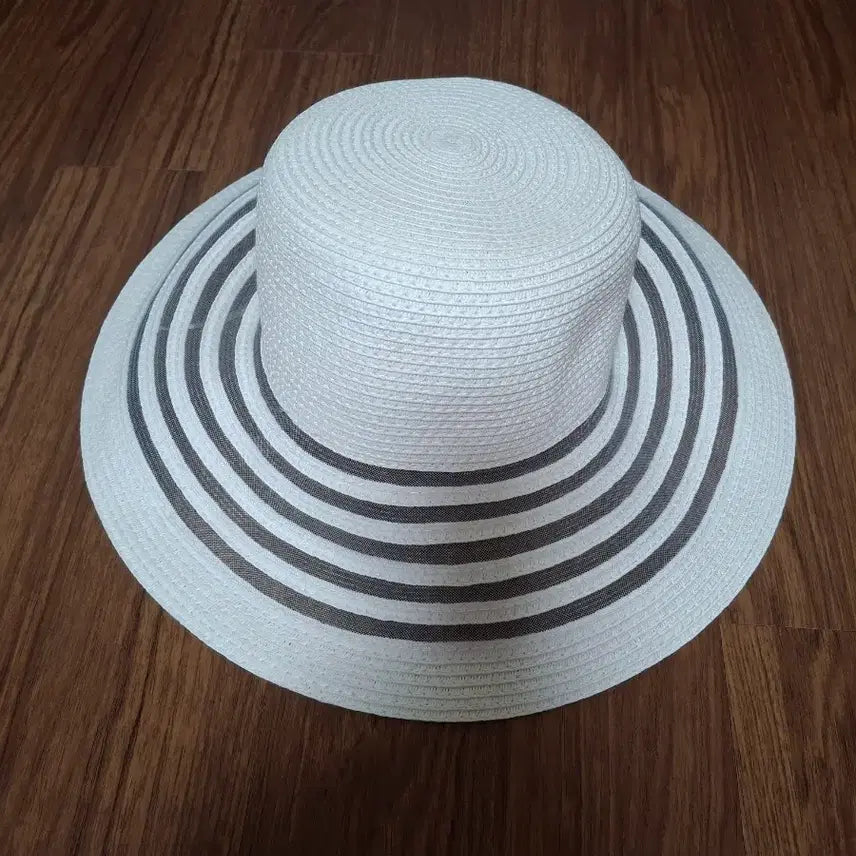 [BUNJANG] ab.blus Striped Rayon Hat M / ab.blus 스트라이프 레이온   모자 M