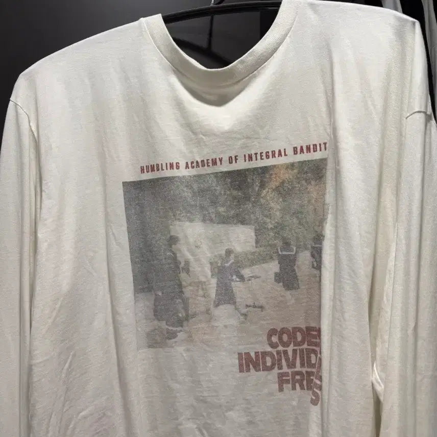 [BUNJANG] Polytru Friends Long Sleeve T-shirt / 2) 폴리테루 프렌즈 롱슬리브스